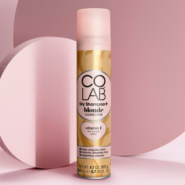 COLAB Blonde Corrector Dry Shampoo, Ξηρό Σαμπουάν με Χρώμα & Βιταμίνη Ε για Ανανέωση των Μαλλιών & Φροντίδα του Τριχωτού ανάμεσα από λουσίματα, 2x200ml 1+1ΔΩΡΟ