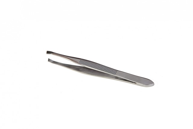Ro Accessories Τσιμπιδάκι Φρυδιών Λοξό